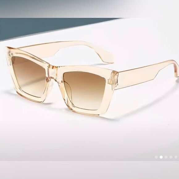 Cat Eye Sunglasses Women Square Cateye Frames Vintage Classic Sun Glasses - Picture 1 of 4